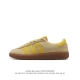 阿迪达斯 Adidas 德训鞋系列 清新 马卡龙 造型！阿迪达斯全新三叶草 Bermuda 运动板鞋悄悄上架！近期，Adidas Originals Bermu