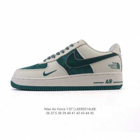 耐克 Nike Air Force 1 '07 Low 空军一号含气垫 低帮百搭厚底增高 小白鞋 休闲运动板鞋。柔软、弹性十足的缓震性能和出色的中底设计，横跨复 - 点击图像关闭