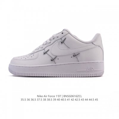 头层皮 耐克 Nike Air Force 1 '07 Low 2025新年新款 空军一号含气垫 小白鞋 金属√勾低帮百搭厚底增高休闲运动板鞋。柔软、弹性十足的
