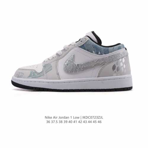 真标 耐克 乔丹Air Jordan 1 Low Aj1 乔1 乔丹1代Aj1 低帮复古文化休闲运动篮球鞋。从1985 年面世的元年款汲取设计灵感，采用简洁大方