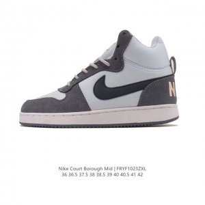 耐克 Nike Court Borough Mid 2 中帮小Aj1百搭透气休闲运动板鞋魔术贴运动篮球鞋。兼顾舒适脚感和出众风范，演绎匠心之作。结构性的支撑贴合