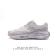 耐克 Nike Journey Run 男女子透气公路跑步鞋 搭载柔软厚实的 Comfiride 泡绵缓震配置，助你征服充满挑战的路面，大步流星，微笑前行。该鞋