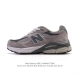 公司级 新百伦 New Balance Nb990 V3系列 高端美产990系列简约经典舒适百搭时尚复古休闲鞋缓震透气跑步鞋。该鞋款采用Mcd Motion C
