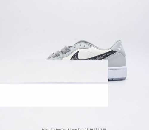 二层皮 耐克 乔丹air Jordan 1 Low Aj1 乔1 乔丹1代 低帮板鞋复古文化休闲运动篮球鞋 从1985 二层皮 二层皮年面世的元年款汲取设计灵感