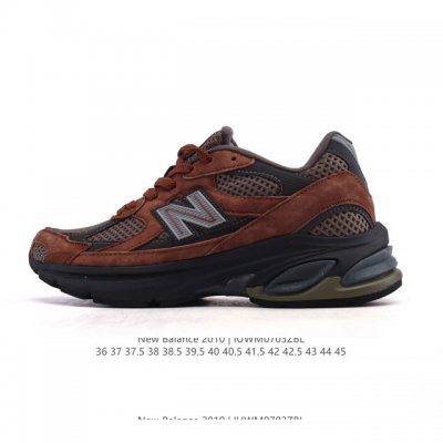 公司级 新百伦 New Balance2010英产做旧鞋款纯色绒运动鞋 厚底增高老爹鞋。此复刻经典鞋款，加入当下大热的户外元素，以曾经篮球鞋款型式样加以打造鞋款