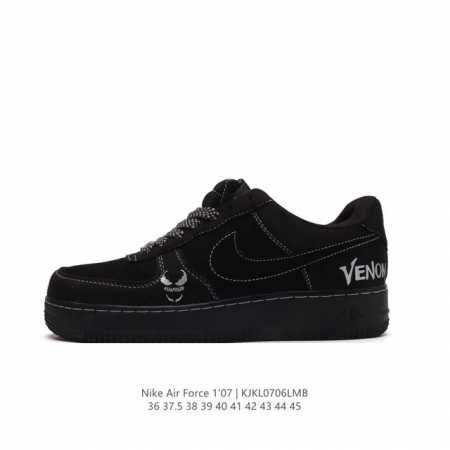 耐克 Nike Air Force 1 '07 Low 空军一号含气垫 低帮百搭厚底增高休闲运动板鞋。柔软、弹性十足的缓震性能和出色的中底设计，横跨复古与现代的 - 点击图像关闭