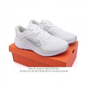 170 耐克Nike Air Quest 5 卡贾透质轻气休运闲 透气轻盈缓震跑步鞋，Nike Quest 5 男女子透气轻盈缓震跑步鞋采用匠心设计，助你心愿成