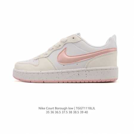 耐克 Nike 女子运动鞋 Court Borough Low 小空军低帮板鞋。1.其皮革材质的鞋面结合网眼鞋舌，在出众外观与质感的同时提供稳固支撑，并且提升透 - 点击图像关闭