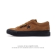 Converse All Star 低帮男女士运动鞋 一星匡威全明星复古 休闲百搭板鞋 经典透气皮革面慢跑鞋。这个系列是匡威最古老的系列了。是匡威品牌公司 8年