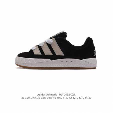 阿迪达斯 Adidas Adimatic 马蒂奇系列低帮复古鲨鱼面包鞋运动休闲滑板板鞋。整个鞋面由牛皮革制成，搭配品牌标志性大尺寸三条纹 Logo，超宽鞋带作为 - 点击图像关闭