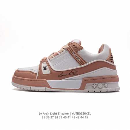 公司级 路易威登 Louis Vuitton LV路易威登板鞋 时尚运动鞋 潮厚底增高鞋 。舒适防滑底和百搭性霸屏整个时尚娱乐圈，细节调整完美主义！鞋面采用柔软 - 点击图像关闭