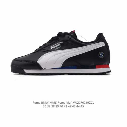彪马 Puma Roma Via 赛车鞋 Bmw Roma宝马联名赛车休闲鞋 皮革减震防滑耐磨轻便运动板鞋 低帮跑步鞋首先是颜值方面，红蓝黑三色组成，有一种高贵