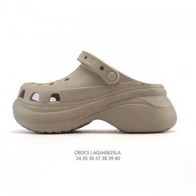 Crocs 沙滩洞洞鞋 女士休闲厚底增高凉拖鞋 卡骆驰明星同款 厚底增高沙滩鞋 选择尺码时 建议选大一码 脚感更舒适 家居休闲一式两用拖鞋 白敬亭同款，坡跟设计