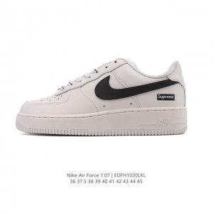 耐克 Nike Air Force 1 '07 Low 空军一号含气垫 低帮小白鞋 百搭厚底增高休闲运动板鞋。柔软、弹性十足的缓震性能和出色的中底设计，横跨复古