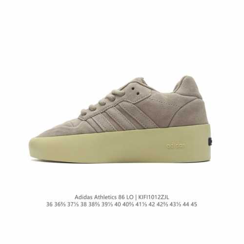 公司级 阿迪达斯联名 Fog Fear Of God X Adidas Athletics 86 Lo 复古厚底运动板鞋。一眼就看得出来敬畏上帝风格，鞋面中用了