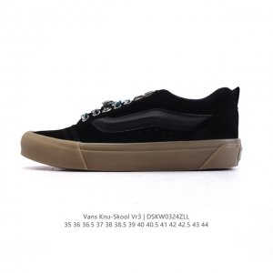 130 万斯 Vans Knu-Skool Vr3 Lx 面包鞋皮革拼接鞋面。坎普尔·茱利安系列低帮复古硫化休闲运动板鞋“肥胖版大Logo”要说整个2023年最