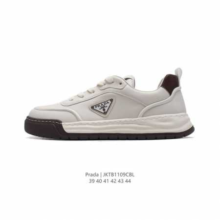 公司级 PRADA系列／Prada 普拉达男士皮鞋 厚底增高运动板鞋 小白鞋 PRADA.普拉达高端品牌休闲鞋 完美做工.演绎完美选择的你。 码数: 39 40 - 点击图像关闭