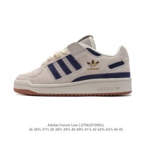 Adidas 阿迪达斯 三叶草 Forum Low 女运动鞋 摩登演绎篮球风的经典鞋。英文的“Forum”，是进行表达的场所，在这里，可以释放自己的热情，阐述自