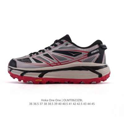 公司级 Hoka One One X Moncler 厚底增高老爹鞋，越野跑鞋中的奢侈品 产品以白色和银灰色为主色调，这个配色和以往 Hoka One One