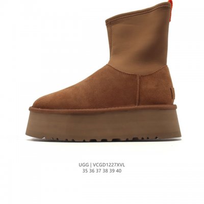 公司级 Ugg雪地靴 中帮筒靴 时尚舒适女鞋厚底增高长筒靴 俏皮可爱的百变造型， 美国轻奢品牌Ugg 平底系列冬季 雪地休闲保暖毛毛雪地靴。官方同步包装 检验标