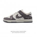 公司级 耐克 Nike Dunk Low Retro 运动鞋复古板鞋 路易威登联名。作为 80 年代经典篮球鞋款，起初专为硬木球场打造，后来成为席卷街头的时尚标