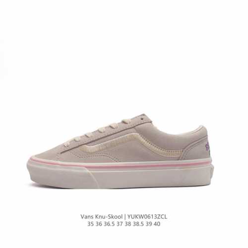 万斯 Vans Classics Knu Skool 休闲运动板鞋，Vans联名超火的土豆鞋，复古经典，鞋头放大、包边上移加厚、鞋舌加厚。Vans Classi