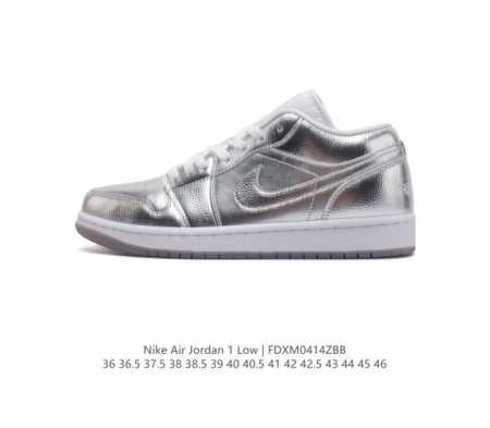 头层皮 耐克 乔丹air Jordan 1 Low Aj1 乔1 乔丹1代aj1 低帮复古文化休闲运动篮球鞋。该鞋款从 1985 年元年款汲取设计灵感，焕新演绎 - 点击图像关闭