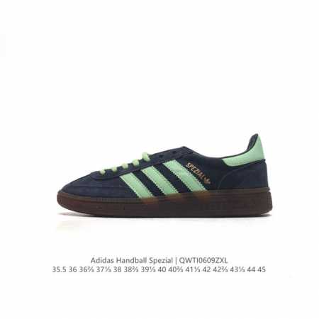 阿迪达斯 Adidas Handball Spezial 三叶草学院风复古休闲板鞋 德训鞋 橡胶底柔软皮革经典运动鞋板鞋。圆头、缝合拼接设计、正面绑带、鞋舌部位 - 点击图像关闭