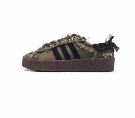 Adidas 阿迪达斯 男女鞋真标半码制 原楦开发版型 采用棉质帆布组合环保纤维革鞋面材质 原档案开发铝楦楦型 正确硫化组合鞋底 每次人气都不低澳洲时尚品牌 S - 点击图像关闭