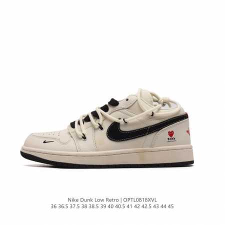耐克 Nike Dunk Low Retro 运动鞋复古板鞋 解构绑带 双鞋带。作为 80 年代经典篮球鞋款，起初专为硬木球场打造，后来成为席卷街头的时尚标杆， - 点击图像关闭