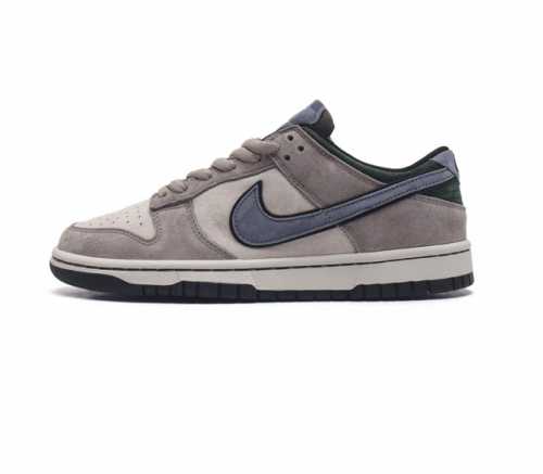 耐克 Nike Dunk Low 运动鞋复古滑板鞋 尽情迈步 彰显个性风采 采用天然皮革 经久耐穿 塑就如元年款 Dunk 般的复古质感 鞋头透气孔 搭配鞋口和