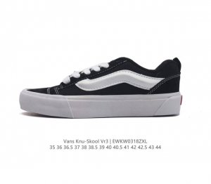 万斯 Vans Knu-Skool Vr3 Lx 面包鞋 坎普尔 茱利安系列低帮复古硫化休闲运动板鞋 肥胖版大logo 要说整个2023年最为热门的鞋型之一 面