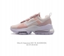 耐克 Nike Air Vapormax 2021 Fk 全掌缓震气垫跑鞋时尚运动鞋 采用弹力十足的 Flyknit 材料 轻盈透气 易于穿搭 搭配柔软鞋口 勾