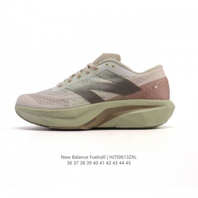 新百伦 New Balance Nb 男女鞋Rc Elite系列Mfcxlk4马拉松专业竞速碳板跑步鞋。搭载全新升级的全脚掌，Fuelcell科技中底，其优秀的