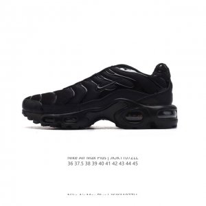 NIKE 耐克 男女子休闲鞋气垫缓震跑步鞋 AIR MAX PLUS 运动鞋 造型超讨喜！鞋面以帆布和织物材质包裹，保证了轻薄透气，更适合夏季穿着。鞋侧 鱼骨