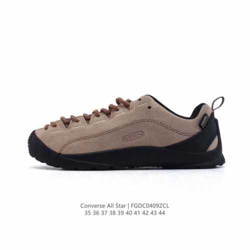 美国人气户外品牌-科恩Keen Jasper Rocks Sp贾斯珀都市系列复古低帮系带户外风露营徒步登山运动训练鞋 。原楦型开发纸版，采用固色翻毛皮鞋面材质，
