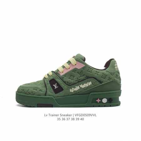 Louis Vuitton 路易威登 原装进口平纹纹粒面小牛皮革鞋面材质，原装一致tpr光泽组合鞋底，耐弯折滴塑支持片，鞋垫嵌入超软脚感乳胶材质驴的篮球鞋,Vi - 点击图像关闭