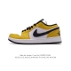 耐克 乔丹Air Jordan 1 Low AJ1 乔1 乔丹1代aj1 低帮复古文化休闲运动篮球鞋。该鞋款从 1985 年元年款汲取设计灵感，焕新演绎简约经典