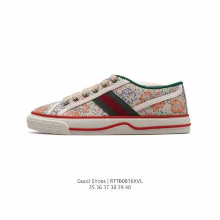 Gucci 古驰奢侈品女运动鞋休闲鞋子 经典耐穿复古感满满的gucci满印板鞋 生胶底 经典爆款。经典款的鞋子是最适合用来搭配的，不管是出街还是约会都很不错哦。 - 点击图像关闭