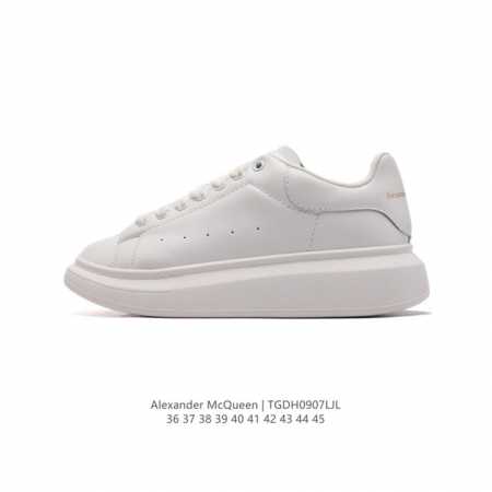 特价 Alexandermcqueen 亚历山大 麦昆mcq 运动小白鞋厚底增高闪尾光滑牛皮平底鞋休闲鞋 时尚男女板鞋潮运动鞋 ，火爆到大街小巷无人不知，无人不 - 点击图像关闭