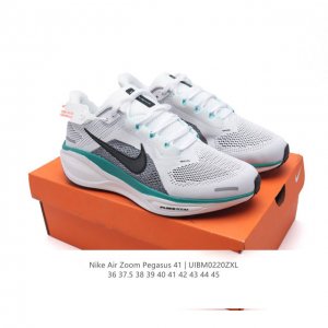 颠覆式升级 双气垫！Nike 飞马新鞋 触感柔软，质感升级！随着“耐克 蓝图 系列”在巴黎的盛大发布，全新一代 登月41代 Nike Pegasus 41运动老