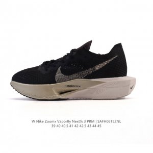 公司级 耐克 马拉松3代 三代男鞋 钻石后跟太帅了！Nike 顶级缓震 新鞋亮相！Nike Zoomx Vaporfly Next% 3 运动缓震慢跑鞋。鞋面由