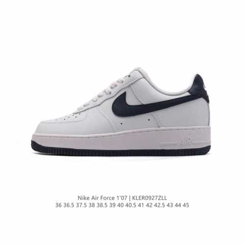 耐克 Nike Air Force 1 '07 Low 空军一号含气垫 小白鞋 低帮百搭厚底增高休闲运动板鞋。柔软、弹性十足的缓震性能和出色的中底设计，横跨复古