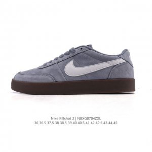 耐克板鞋 生胶米白 复古板鞋J.Crew X Nike 联名 Killshot Ii Leather 男女休闲复古运动鞋。采用米白色皮革制作鞋身，大号Swoos