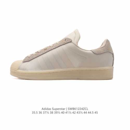 阿迪达斯 新款 Adidas Superstar 三叶草 经典贝壳头系列 新款休闲板鞋潮流男女士运动鞋 。鞋面织物网面材质 标志性的贝壳鞋头，锯齿三条纹，简约的