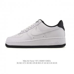 耐克 Nike Air Force 1 '07 Low 空军一号含气垫 小白鞋 低帮百搭厚底增高休闲运动板鞋。柔软、弹性十足的缓震性能和出色的中底设计，横跨复古