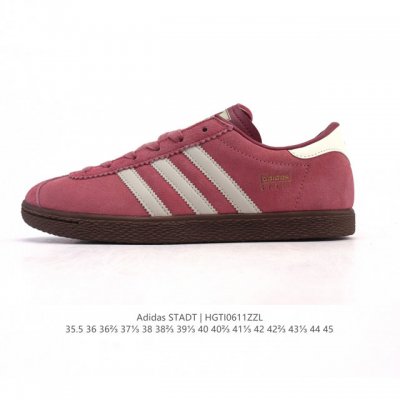 新品 阿迪达斯 Adidas Stadt 舒适透气 百搭潮流 复古时尚 德训鞋 柔软舒适 防滑耐磨 低帮 运动板鞋 男女同款。休闲鞋特色：设计师大胆选择粉色打底
