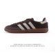 真标 Adidas 阿迪达斯 男女运动鞋 三叶草Sambavegan休闲鞋 德训鞋 复古板鞋经典运动鞋。采用环保设计的焕新Adidas Samba经典鞋, 网面