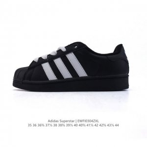 160 阿迪达斯 Adidas Superstar 三叶草经典贝壳头系列 新款休闲板鞋潮流男女士运动鞋 。鞋面柔软皮革材质 标志性的贝壳鞋头，锯齿三条纹，简约的