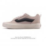 万斯 Vans Knu-Skool Vr3 Lx 面包鞋皮革拼接鞋面。坎普尔 茱利安系列低帮复古硫化休闲运动板鞋“肥胖版大Logo”要说整个 年最为热门的鞋型之